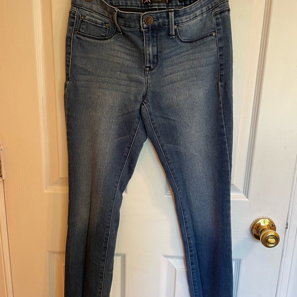 Kardashian jeans , Kourtney jegging size 4 - Picture 3 of 3